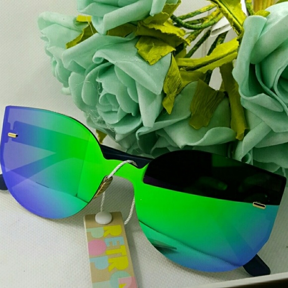 Blue green cat sunglasses - Picture 2 of 2